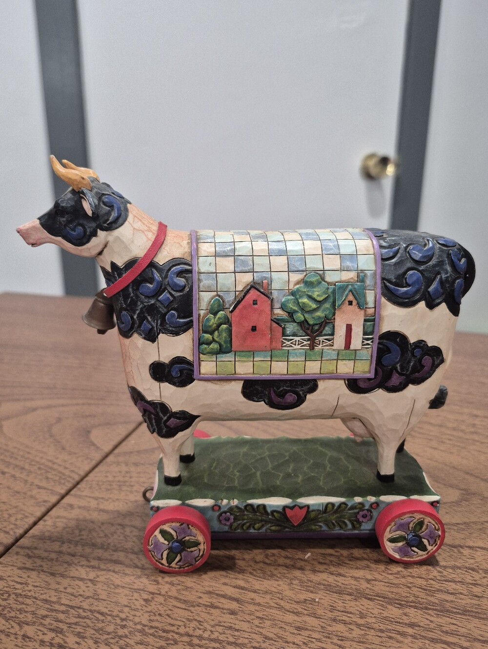 2007 Jim Shore Heartwood Creek Bell Cow On Rolling Cart